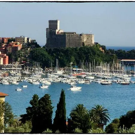 Casa Alessandra Lerici